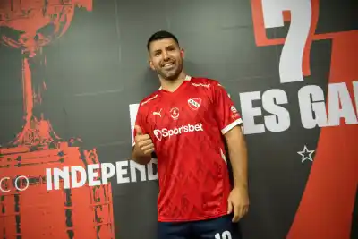 El Kun Agüero ya eligió al DT que buscará Independiente si gana Nakis
