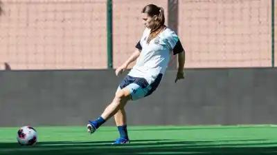 La rosarina que se fue de un club donde era la única nena y ahora juega el Mundial sub 17