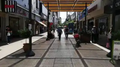 Día de la Madre en Tucumán: los comercios de la capital estiraron su horario y hay dos días clave para comprar