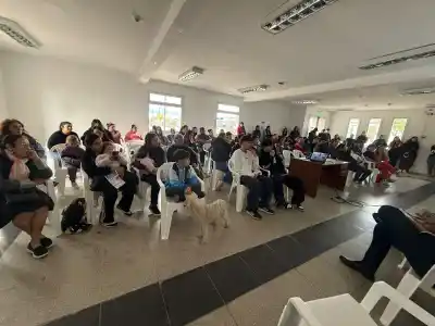 Más de 100 vecinos se anotaron en los encuentros para emprendedores: hasta $8 millones para los proyectos