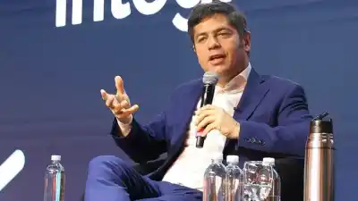 Kicillof apuntó contra Milei por la obra pública y advirtió: "Estamos sufriendo todos"