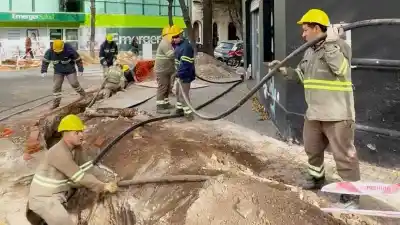 Rosario: los vecinos vieron las veredas rotas durante meses, hasta que llegó la cifra que lo explica