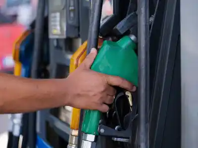 YPF movió el precio de la nafta en Tucumán: cuánto cuesta hoy llenar el tanque