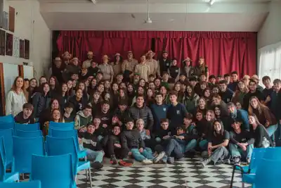La Felipa cumple 40 años: el festejo que llevó la reserva a las aulas de Ucacha