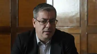 El peronismo de Rosario se prepara para una noche clave: quién baja a la sede de Sarmiento