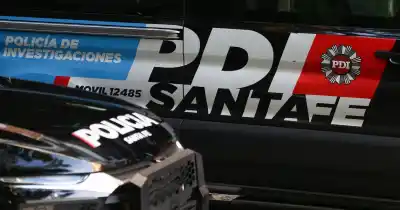 Mandó a su hijo de 4 años al jardín con un revólver en la cartuchera: quién lo descubrió