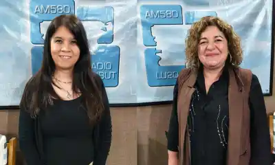 Restringen el celular en las aulas de Chubut, pero una especialista reveló por qué la medida no alcanza