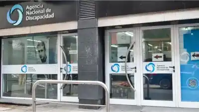 El empresario aeronáutico que facturaba "kilómetros de vuelo" a los proveedores de la ANDIS