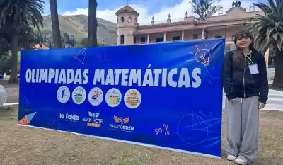 Una estudiante de Metán se metió entre las 10 mejores del país en un certamen que mezcla matemática y literatura