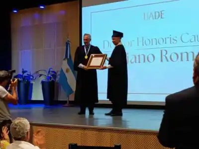 Un periodista platense recibió un honor que pocos imaginan: lo que dijo en el acto dejó a todos reflexionando