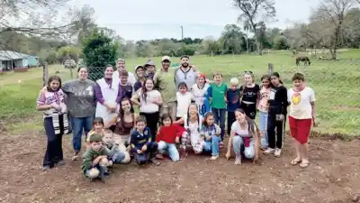 En plena chacra misionera, cuatro familias lograron algo que casi nadie consigue