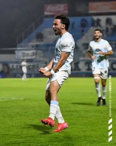Gimnasia y Tiro dio vuelta un partido complicado y quedó a un paso del reducido