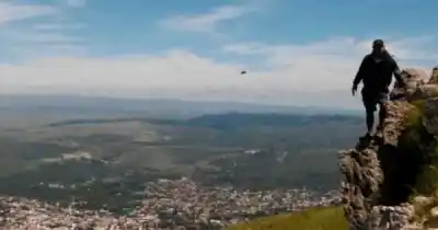 Tres pacientes no se conocían, pero contaron lo mismo: las luces de Uspallata