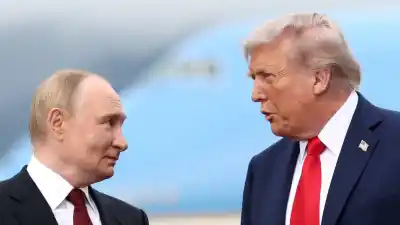 Trump frenó las sanciones contra Rusia a semanas de las elecciones y el Kremlin lo celebró