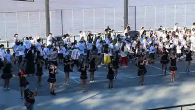 Posadas: miles de estudiantes ensayaron el Show de Scolas y dejaron un dato clave para el 23 y 24