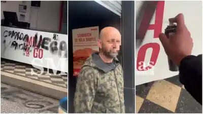 Le descontaron $300 de propina, lo echaron y él respondió pintando el frente del local