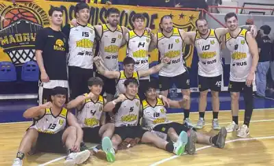 Le cortaron la racha al líder: Madryn se quedó con el clásico y lo definió en un cuarto