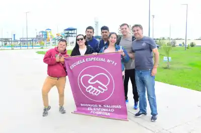 Casi 300 deportistas cerraron los Evita Adaptado y el Parque Acuático fue el escenario del adiós