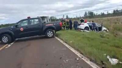 Ruta 14: el choque frontal que dejó a una mujer sin vida y a tres internados