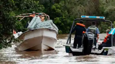 El río Uruguay ya desborda en dos puertos entrerrianos y el pico todavía no llegó
