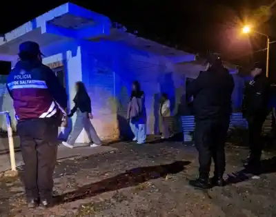 Tres fiestas clandestinas en una sola madrugada: en una cobraban entrada y había menores
