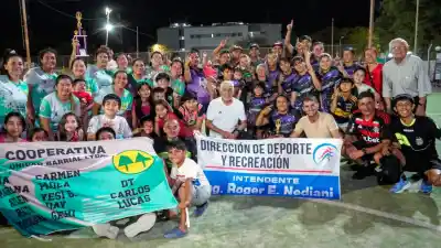 Cuatro equipos, un título y una noche que promete: así se define el fútbol femenino de La Banda
