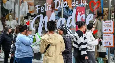 Día de la Madre en Salta: qué es lo primero que buscan los que salen a regalar
