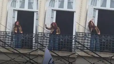Cristina salió al balcón en pleno Día de la Lealtad: el gesto que esperaban sus militantes