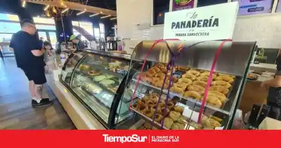 La Parada Sanguchera sumó panadería propia y un café que no se consigue en otro lado