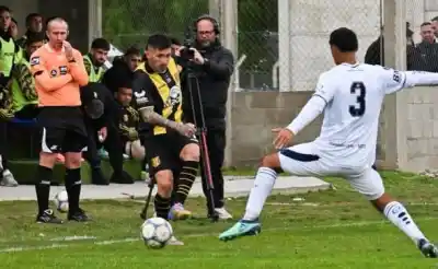 Madryn fue a buscarlo hasta el final, pero se volvió de Buenos Aires con las manos vacías