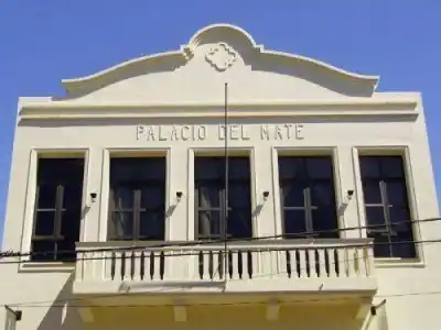 El edificio que fue de todo antes de ser el Palacio del Mate