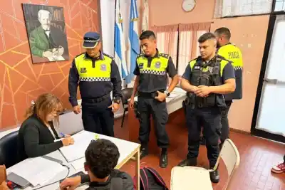 Un mensaje en la pared de una escuela desató el pánico: lo que confesó un alumno dejó a todos en shock