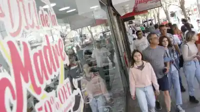 Día de la Madre en San Juan: por qué las ventas cayeron 2,5% y quiénes aún esperan un milagro