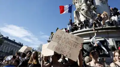 Las escuelas de Francia prendieron la mecha: 500.000 en la calle, 1.800 detenidos y la sombra de los chalecos amarillos
