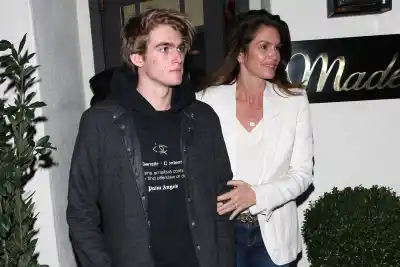 El mensaje de Cindy Crawford tras la muerte de su hijo: la foto que eligió y las palabras que nadie esperaba