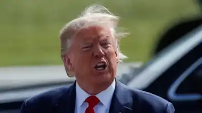 Trump prometió 5000 dólares por votante, pero una encuesta encendió las alarmas en la Casa Blanca