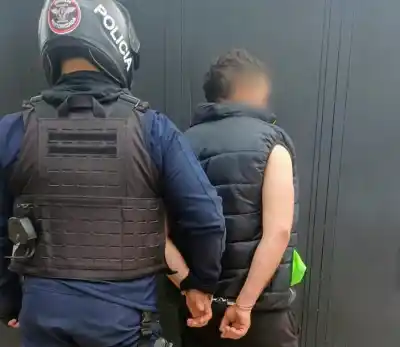 Quiso llevarse la bici y la plata de un jubilado de 70 años, pero el barrio tenía otros planes