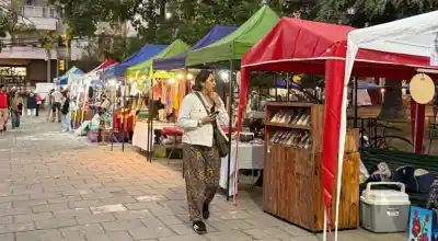 Los artesanos de la Güemes quieren más días de feria: qué les contestó el municipio