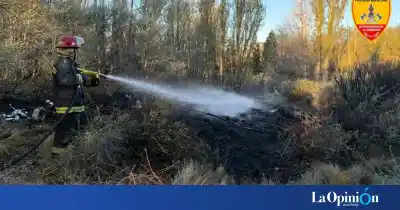 El aviso del dueño de una chacra de Perito Moreno que activó a los bomberos