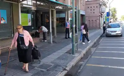El transporte público regresa a las calles, pero una amenaza oculta podría paralizarlo todo de nuevo