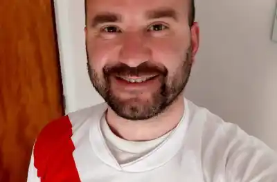Compró dos camisetas de Argentina por internet: el detalle que apareció cuando quiso reclamar