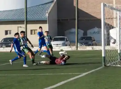 Un solo fueguino sigue en carrera y no es San Martín: la goleada que cerró la serie