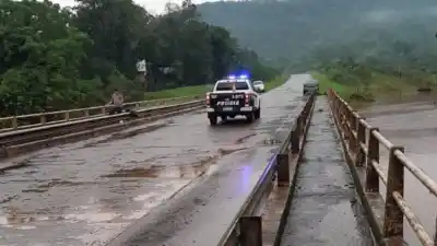 El Paraná no da tregua en Misiones: los pasos que siguen cortados y el dato que llamó la atención