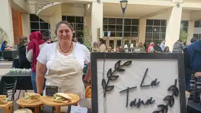 Vivió años fuera de San Juan y volvió con un emprendimiento que ya la hace famosa en las ferias