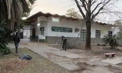 Un mensaje en la pared de un aula desató el pánico y movilizó a toda la policía