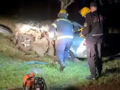 Ruta 103: chocaron de frente cerca de Oberá y una familia terminó con un muerto