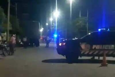 Dijo que una bala perdida lo hirió en el 8 de Abril, pero las cámaras mostraron otra escena
