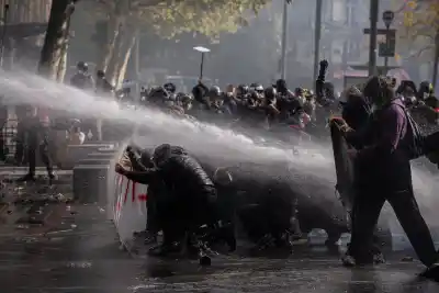 Francia arde: el gobierno de Macron tomó una medida extrema para frenar los saqueos