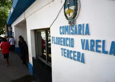 Detienen a comisario y jefe de calle en Florencio Varela: ¿Qué oculta la valija desaparecida?
