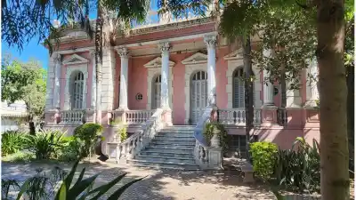 Santa Fe se prepara para una noche distinta: 100 espacios abiertos y una caminata que termina en el Puente